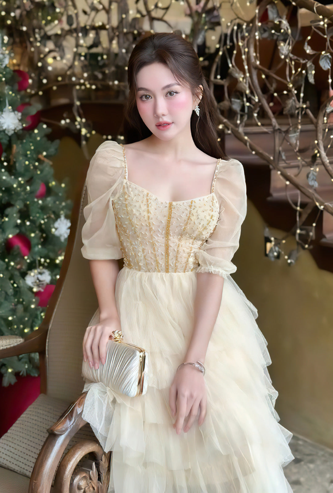 Golden Tulle Reverie | SPT935